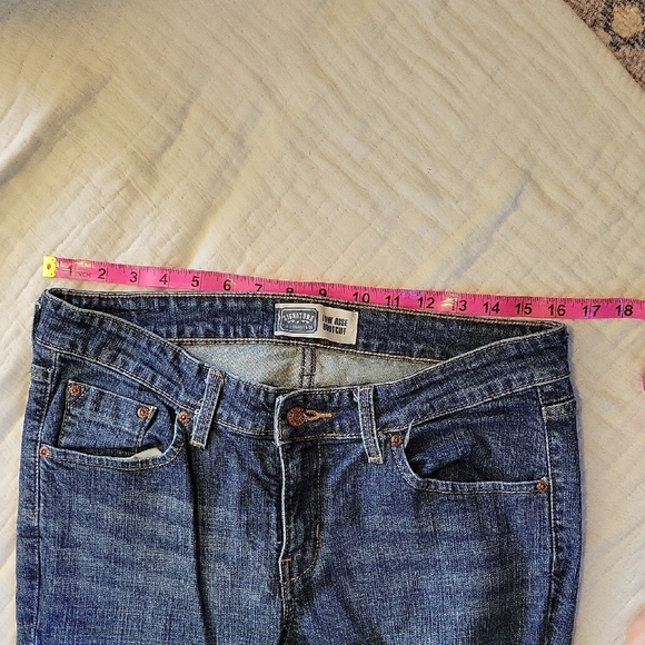 Levi's Signature Women's Low Rise Boot Cut Jeans - Classic Blue Size 10L - Picture 4 of 6